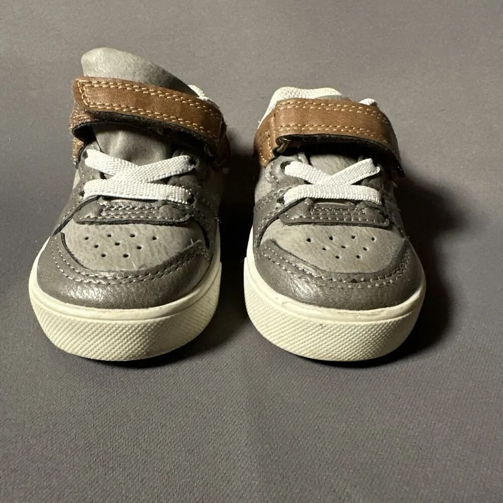 OshKosh B’Gosh Sneakers 4 M Toddler Gray Brown Eur 19 11.4 CM Osh Kosh Classic